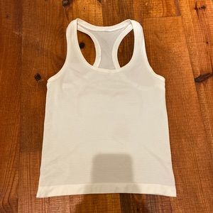 swiftly tech tank